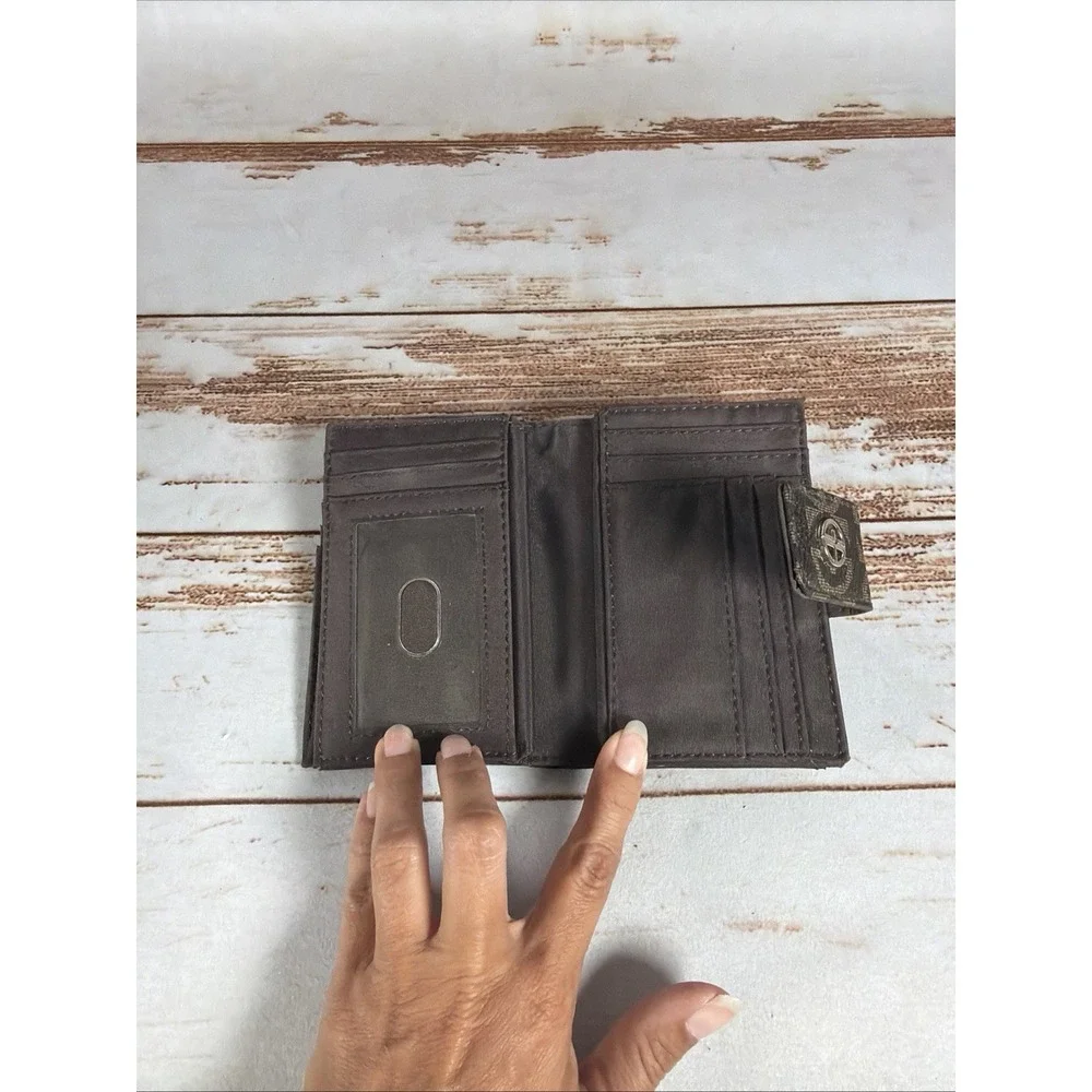 Giani Bernini Brown Genuine Leather Framed Organizer Wallet Womens Compact